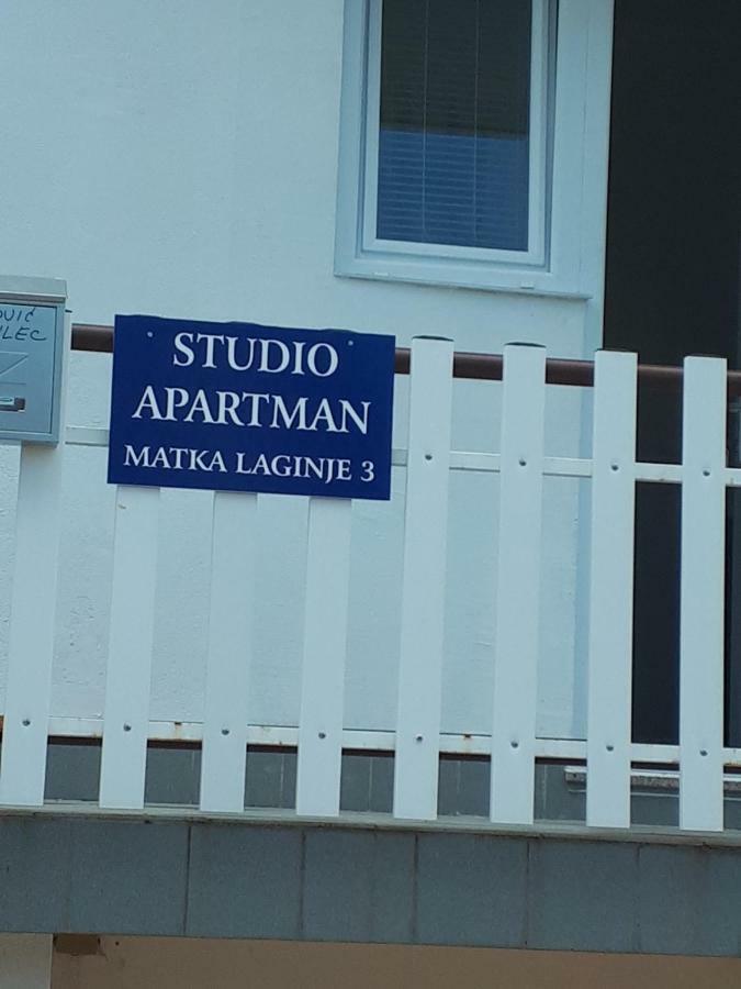 Apartment Ivana クルク エクステリア 写真
